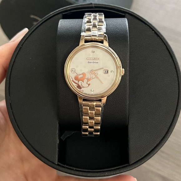 Citizen Disney Minnie Mouse Watch with 31MM Diamond Dial - Picture 2 of 11